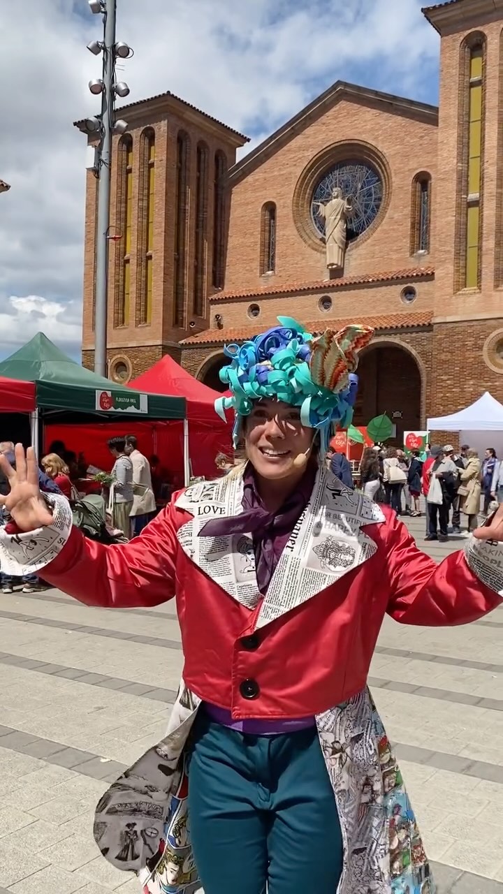 🌹📚Celebrem Sant Jordi avui a la plaça de l’Església fins a les 20 h!! 

#santjordi #santjordi2025 #queferacornella #cornella #cornelladellobregat #queferacornella