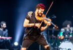 Strad, el violinista rebelde, actua a Cornellà de Llobregat.