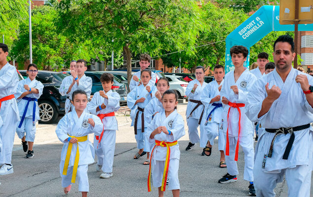 Festa de Cloenda de l'Esport en Edat Escolar a Cornellà de Llobregat.