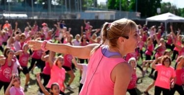 Nova edició del Pink Zumba a Cornellà de Llobregat.