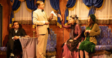 Juanjo Artero actua a L'Auditori de Cornellà dins de la programacio del Cornellà Escènica.